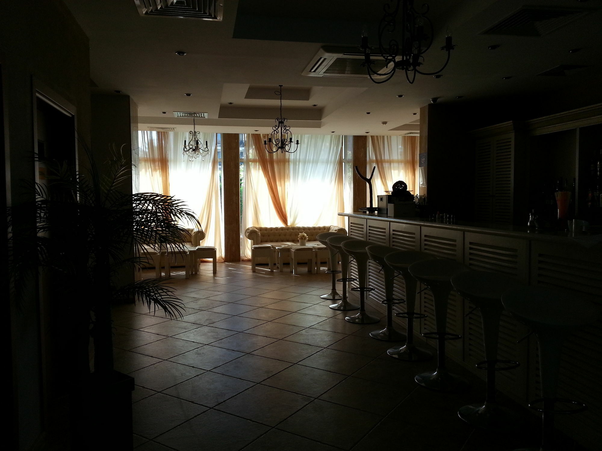 Menada Dawn Park Apartment 써니비치 외부 사진